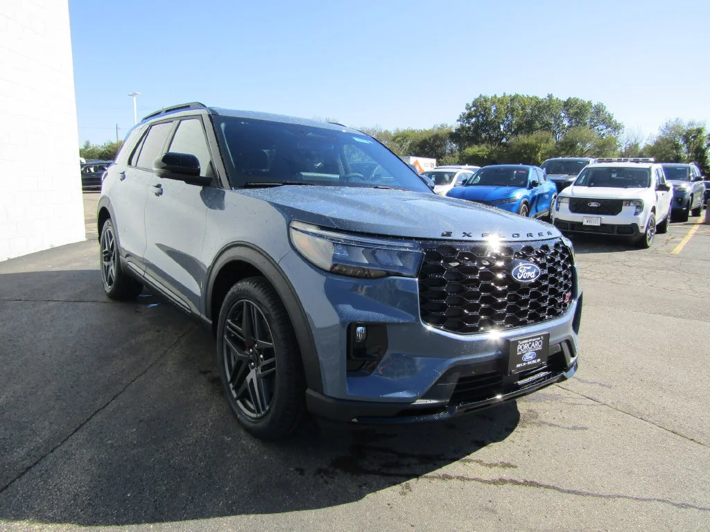 New 2027 Vapor Blue Metallic Ford ST image 19