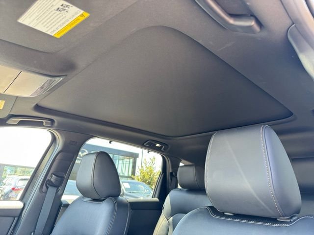 Used 2024 White Mazda Premium Plus image 18