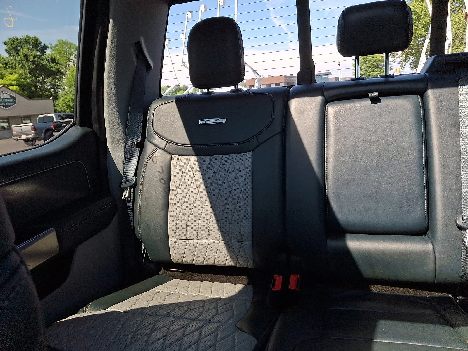 2022 Ford F-150 Limited - Photo 18