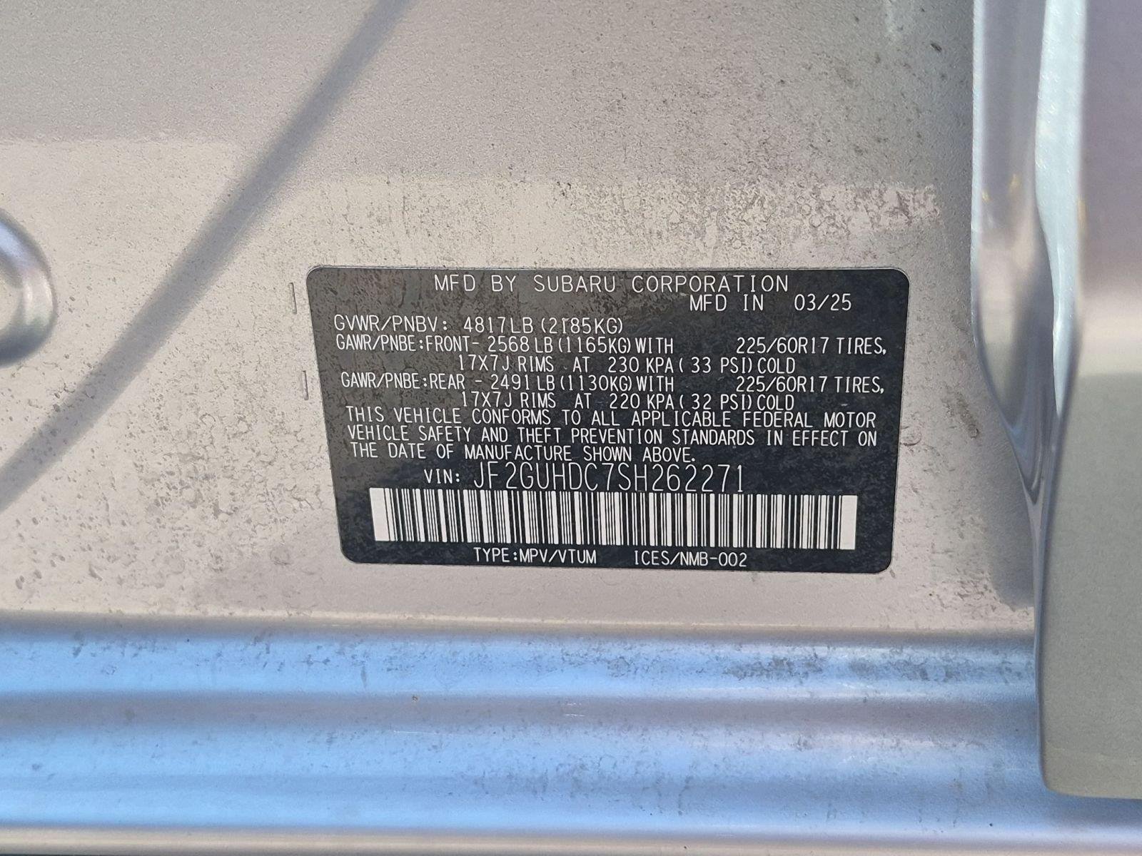 Used 2025 Ice Silver Metallic Subaru Premium image 32