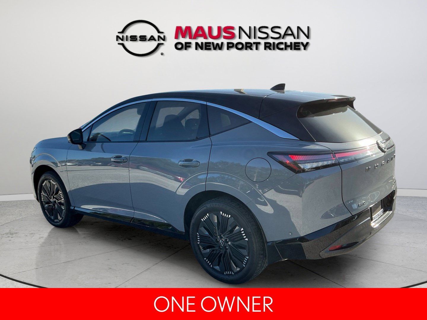 Certified Used 2025 Gray Nissan Platinum image 5