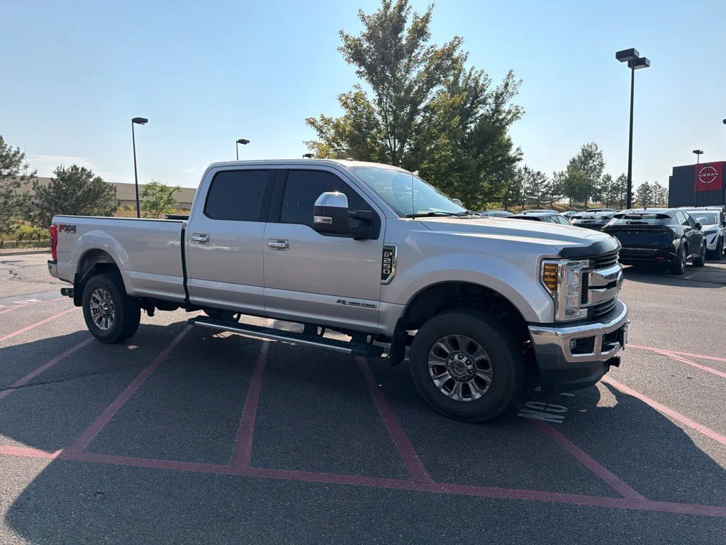 Used 2019 Silver Ford XLT image 2