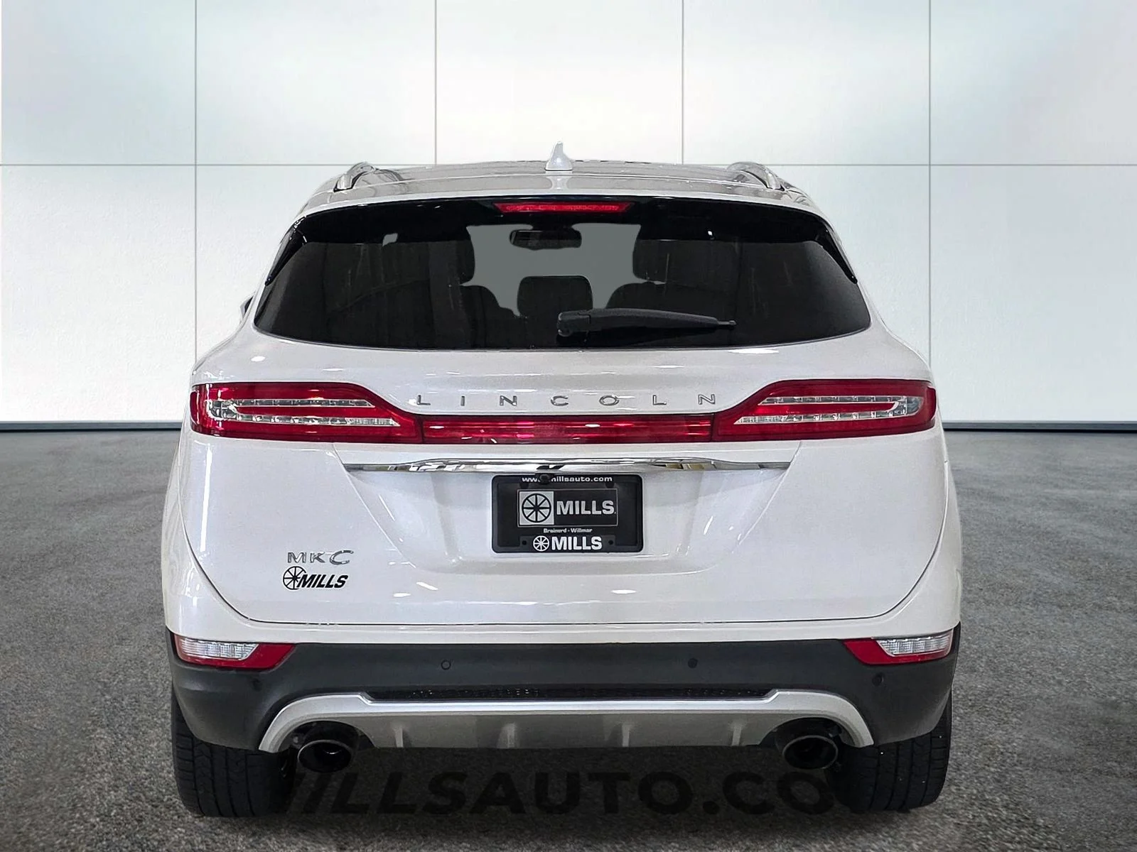 Used 2019 White Lincoln Select image 6