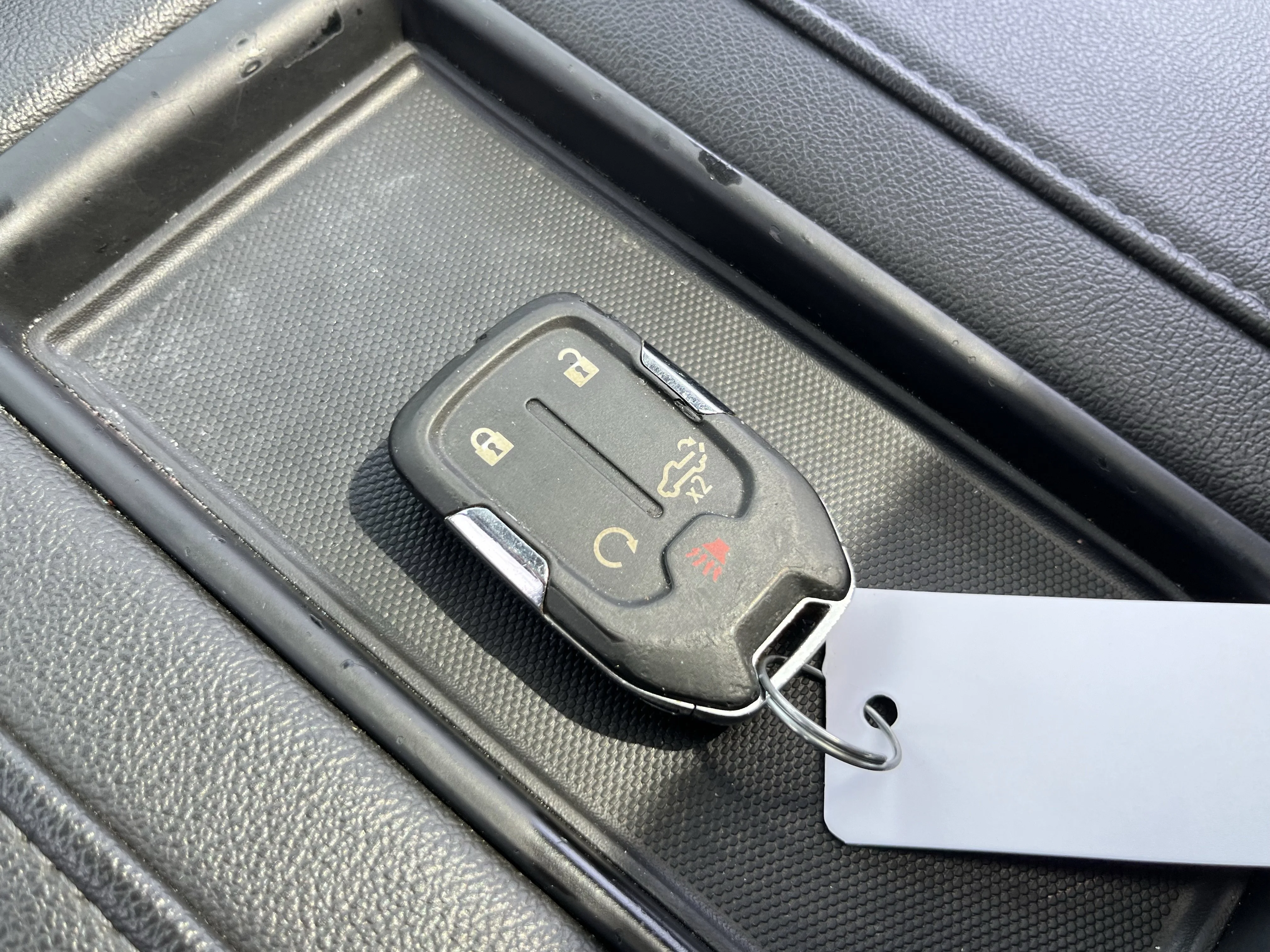 Used 2020 Silver Ice Metallic Chevrolet RST image 27