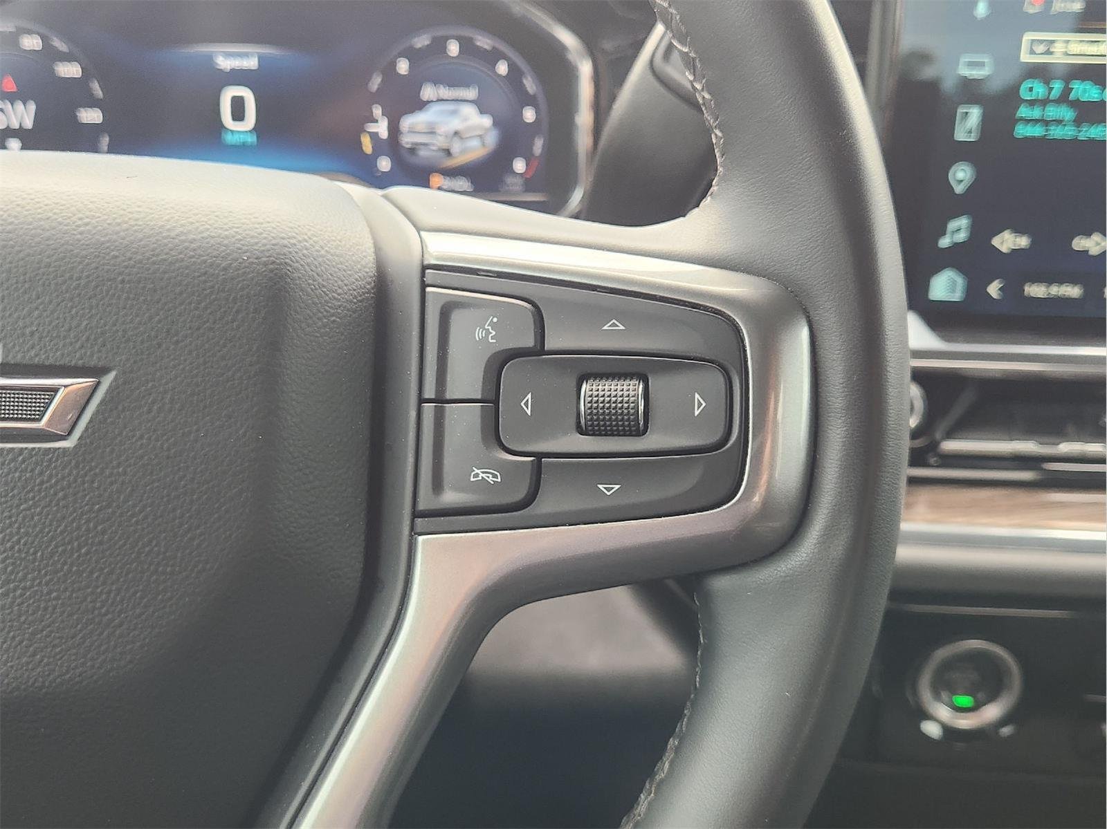 2024 Chevrolet Silverado 1500 photo 29 of 33