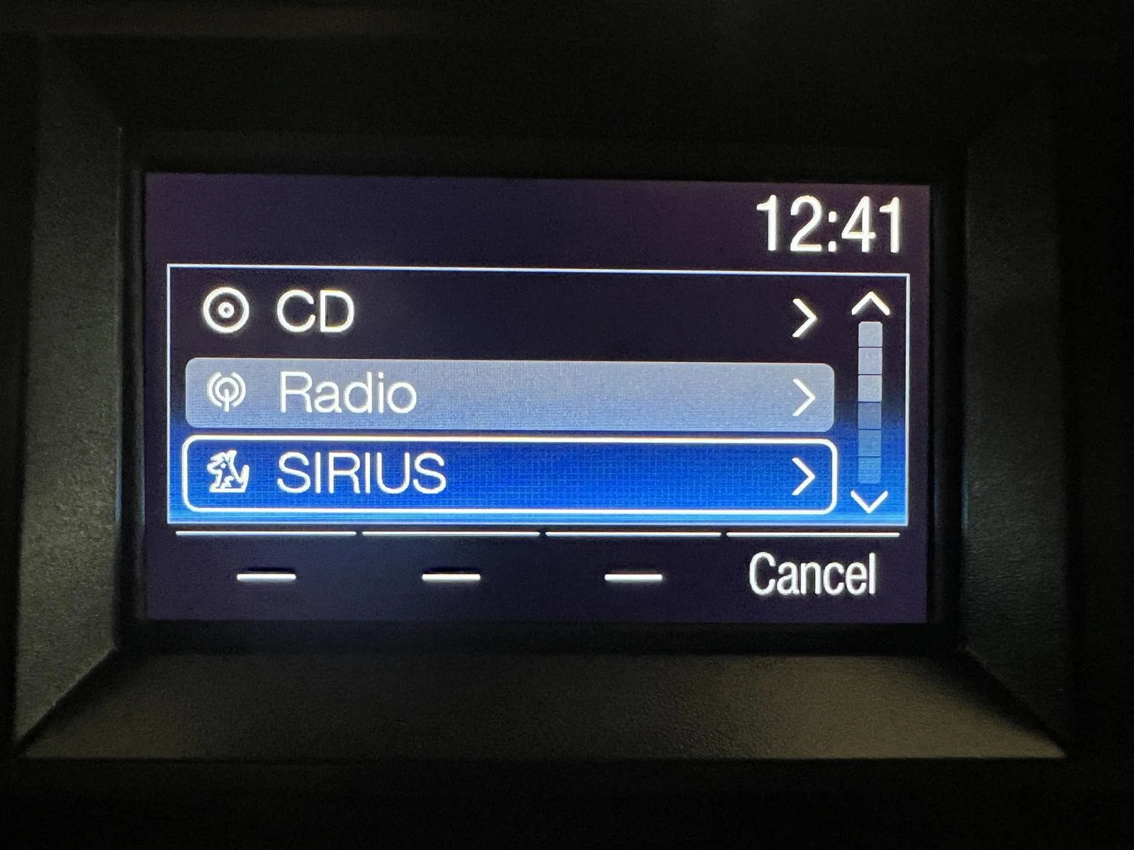 Used 2015 Blue Jeans Metallic Ford XLT image 32
