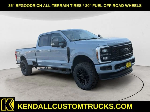 Used 2025 Gray Ford Lariat image 3