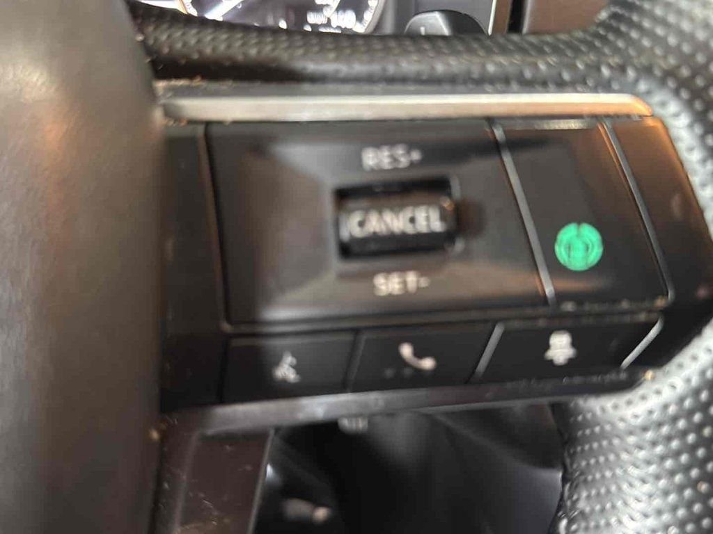 Used 2024 Black Mitsubishi SE Black Edition image 42