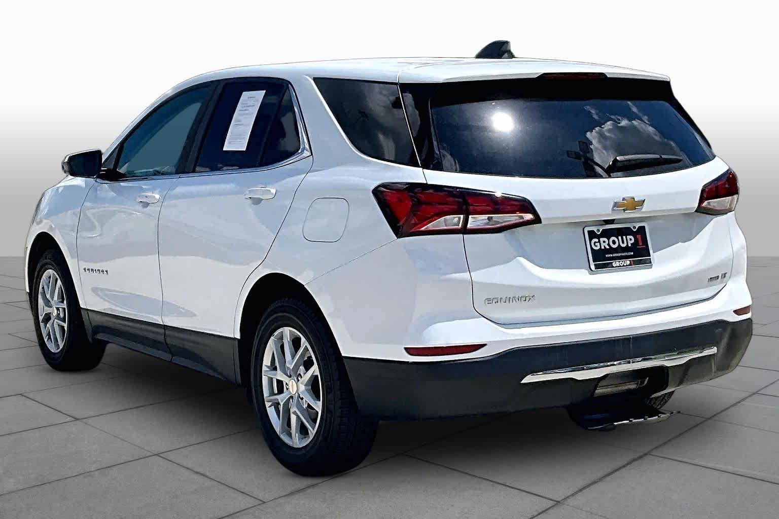 Used 2023 Summit White Chevrolet LT image 21