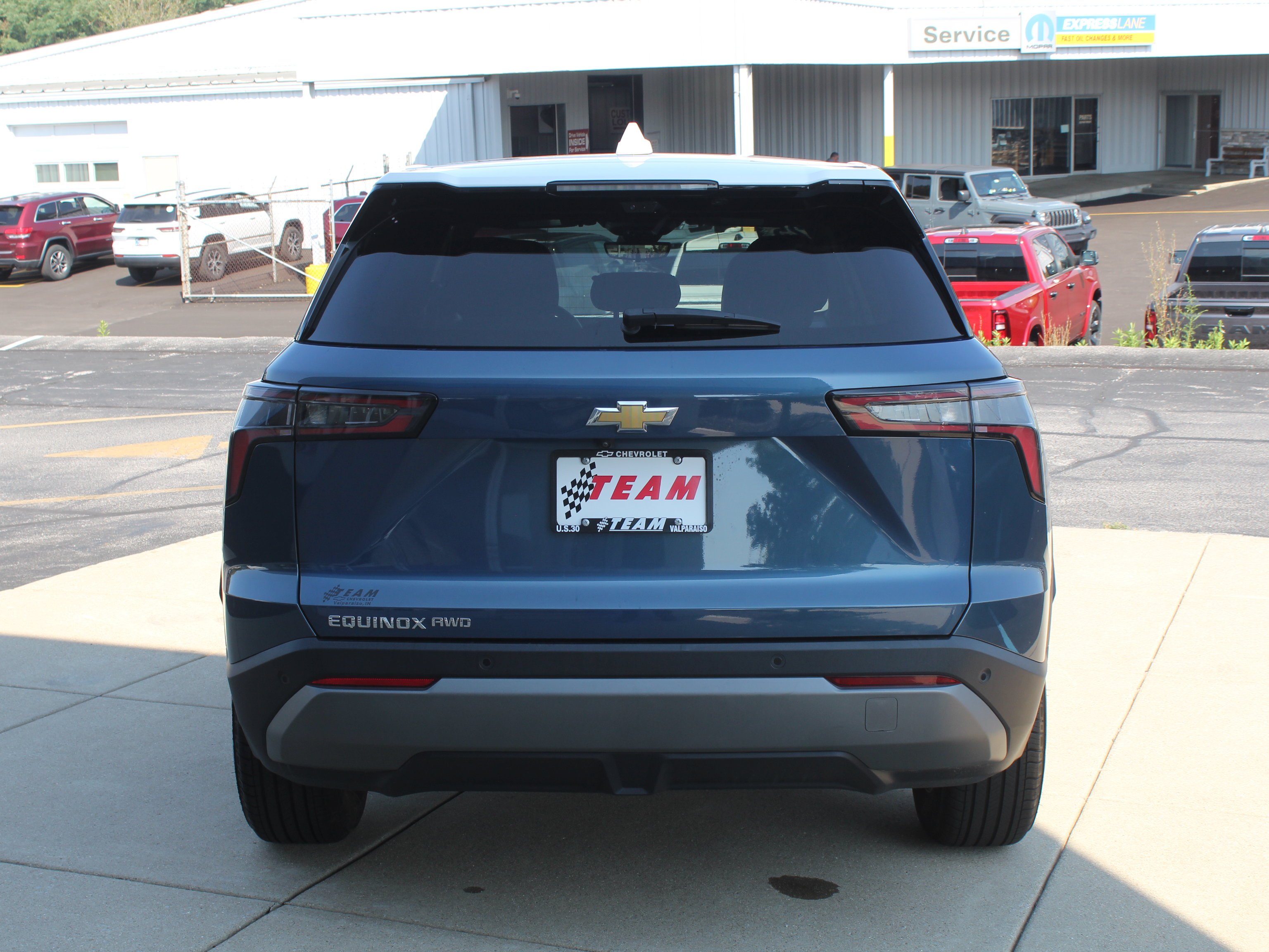 2025 Chevrolet Equinox LT - Photo 7