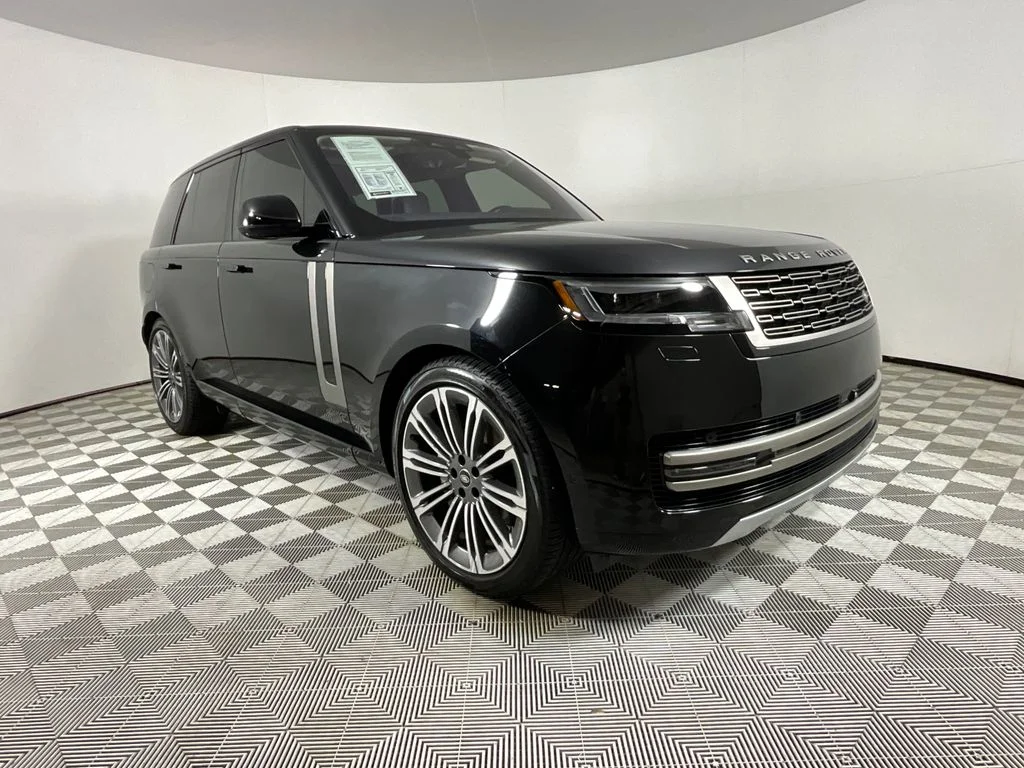 Used 2023 Black Land Rover SE image 6