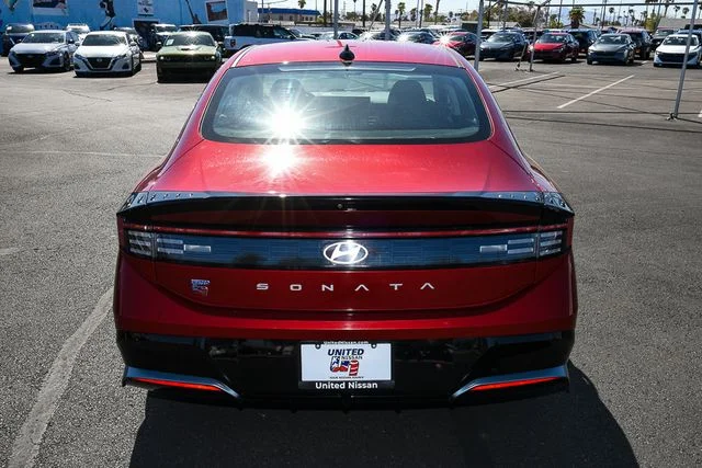 Used 2024 Red Hyundai SEL image 4