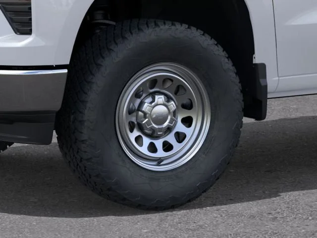 New 2026 Summit White Chevrolet WT image 9