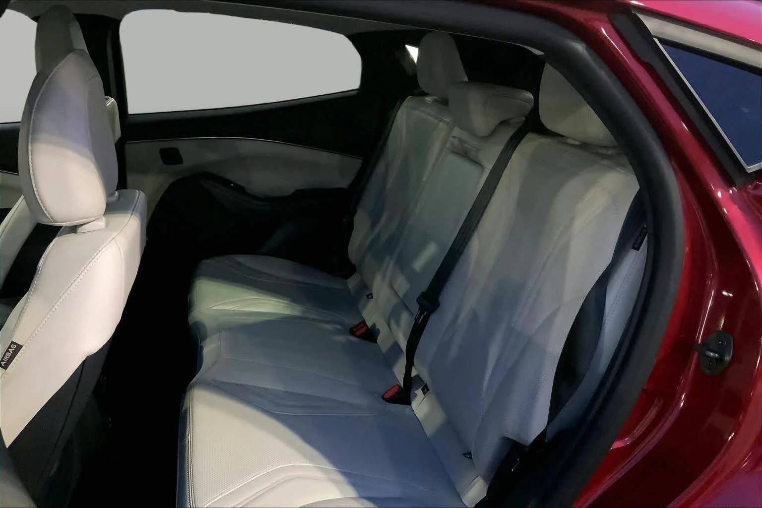 Used 2023 Rapid Red Metallic Tinted Clearcoat Ford Premium image 19
