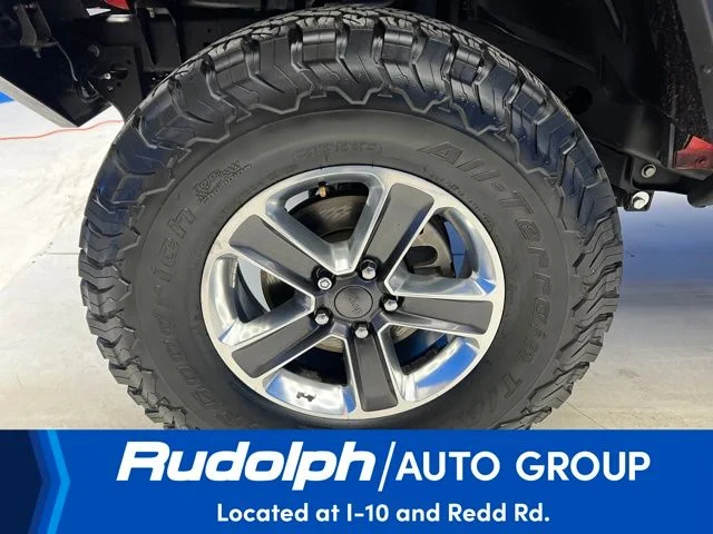Used 2019 Red Jeep Unlimited Sahara image 35