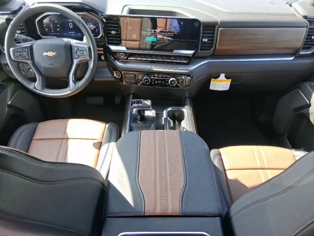New 2026 Polar White Tricoat Chevrolet High Country image 13