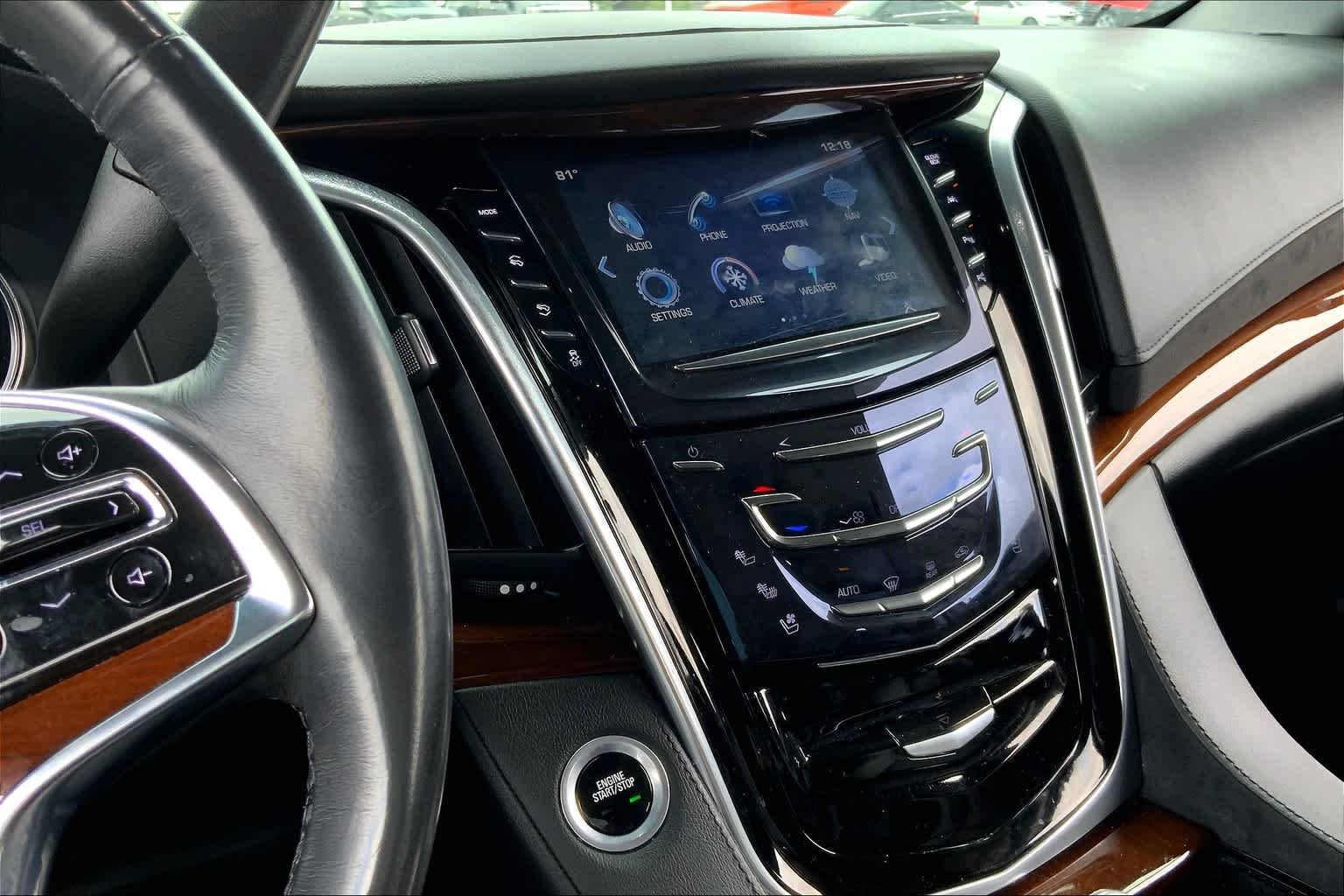 Used 2019 BLACK RAVEN Cadillac Luxury image 7