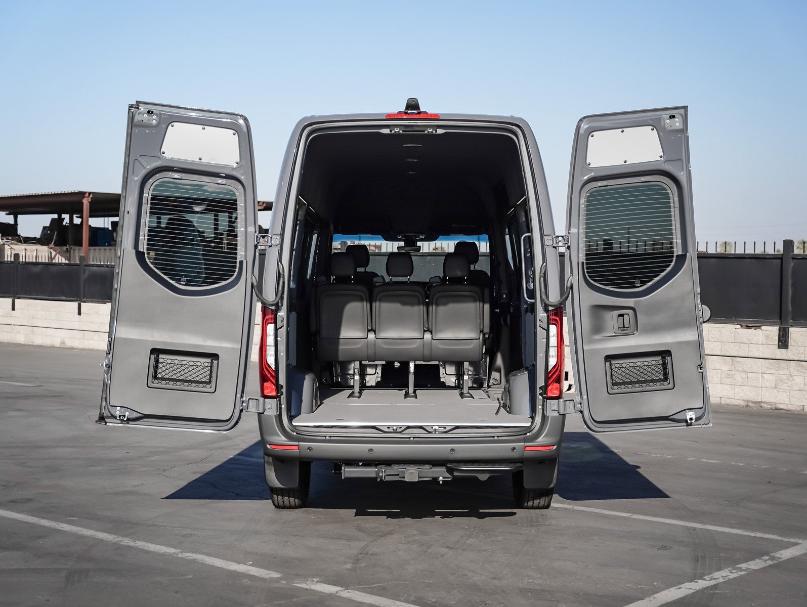 2025 Mercedes-Benz Sprinter Crew Van Base - Photo 7