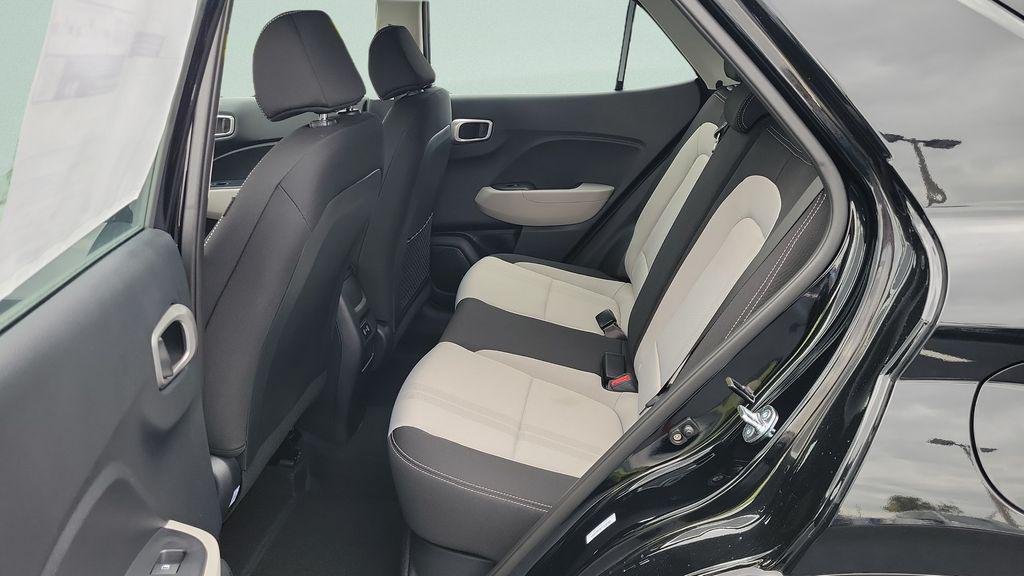 New 2026 Black Hyundai SEL image 10