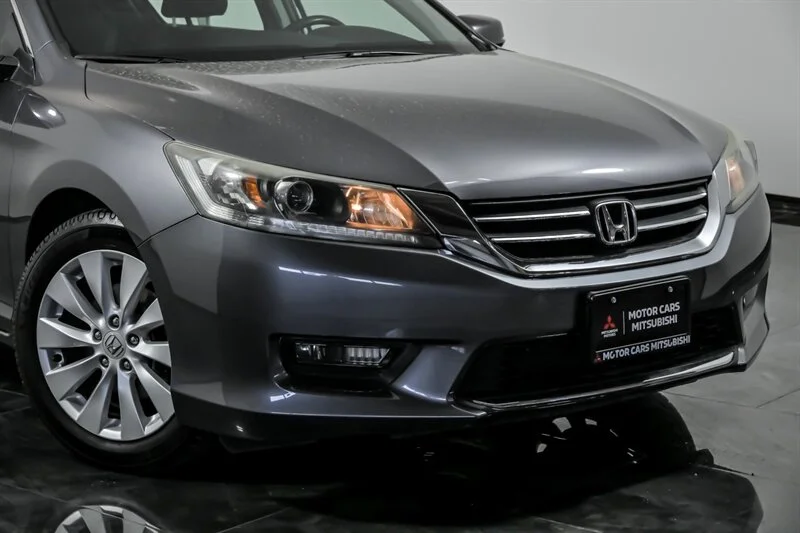 Used 2014 Honda Accord EX with VIN 1HGCR2F7XEA269676 for sale in Aurora, IL