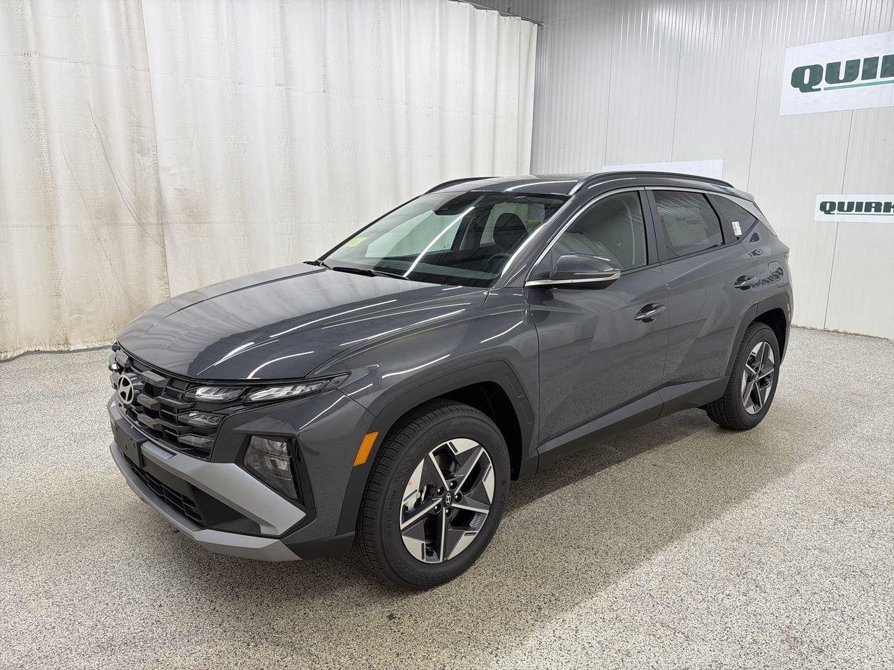 New 2026 Ecotronic Gray Hyundai SEL Premium AWD image 4