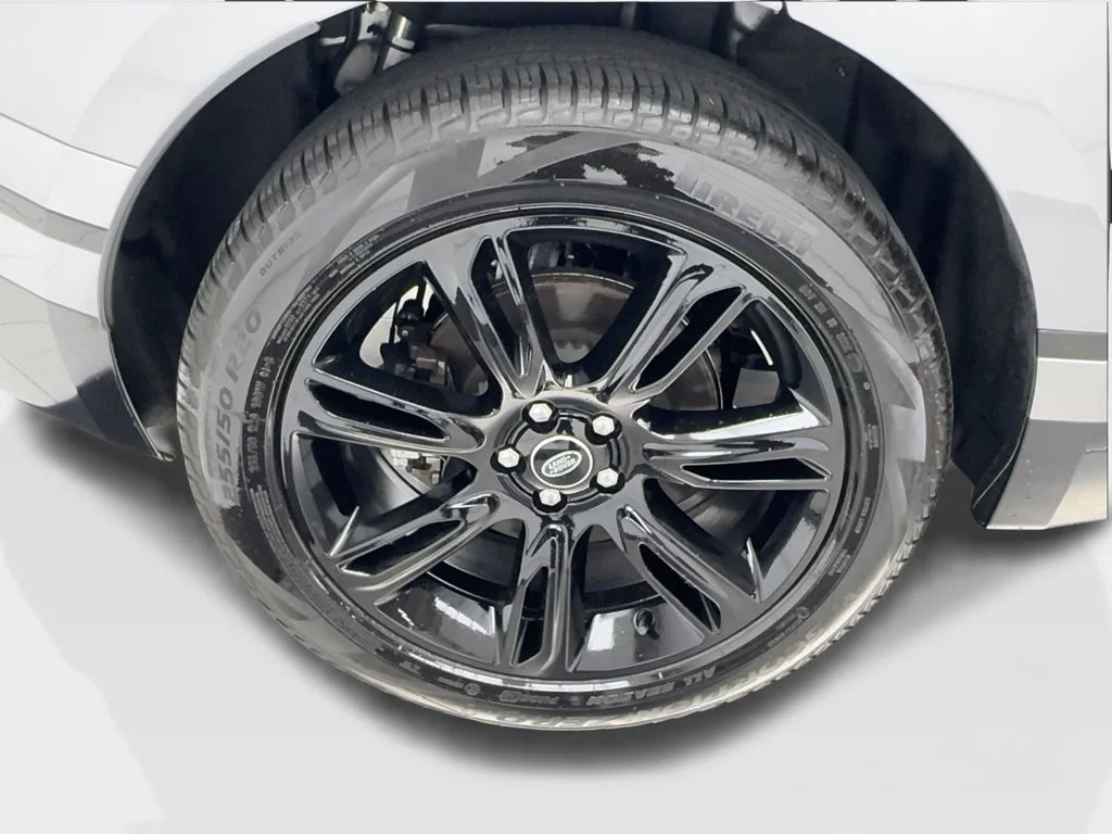 Used 2023 Gray Land Rover R-Dynamic S image 16