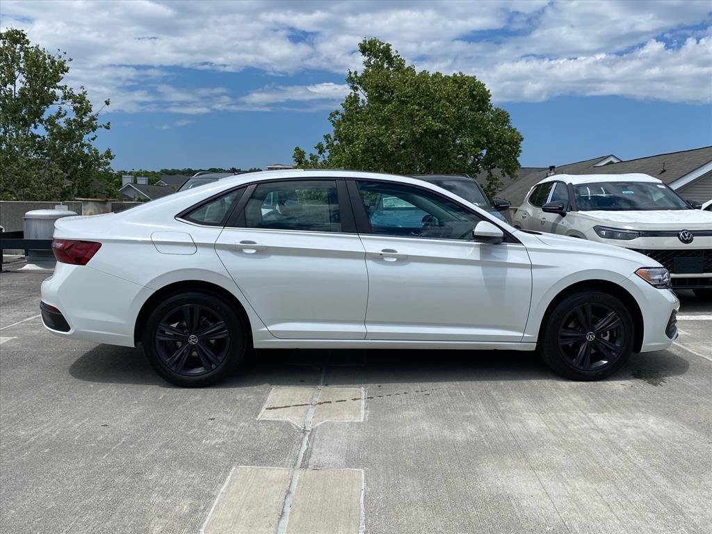 3VW7M7BU6RM023074