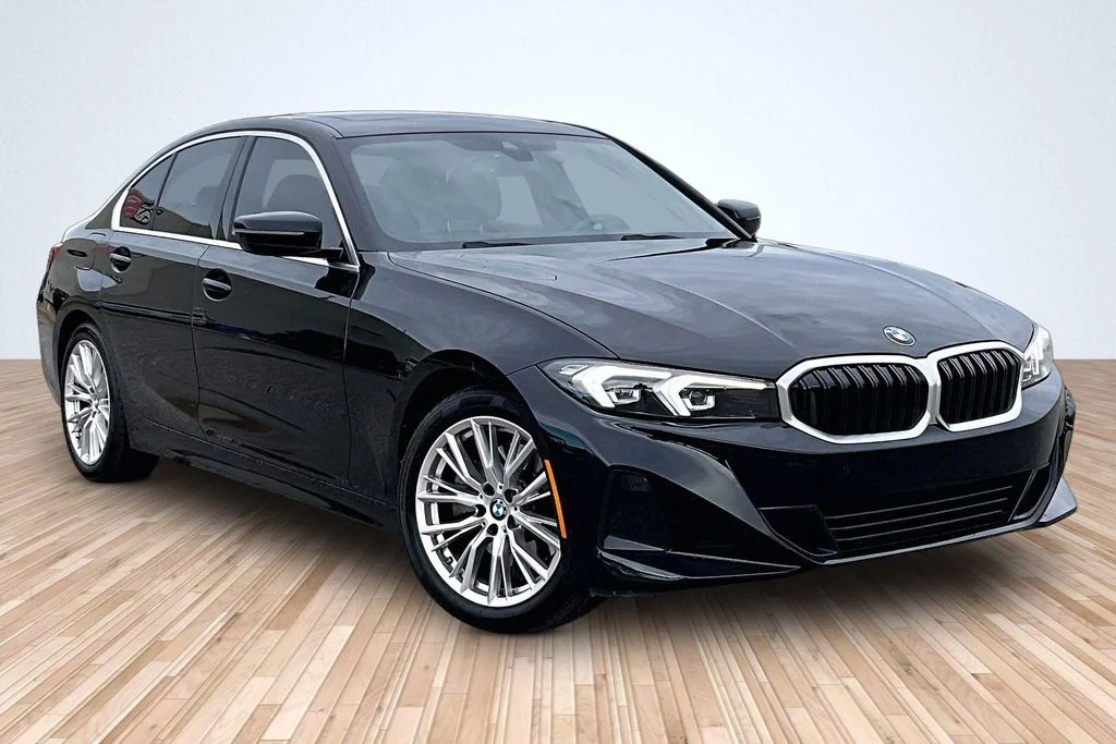Used 2024 Black BMW 330i image 9