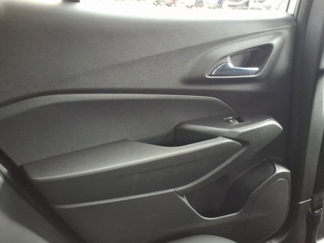 Used 2025 White Chevrolet 2RS image 24