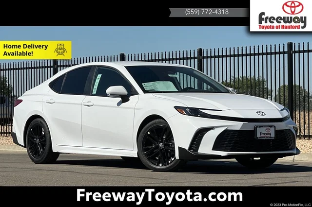 2026 Toyota Camry SE