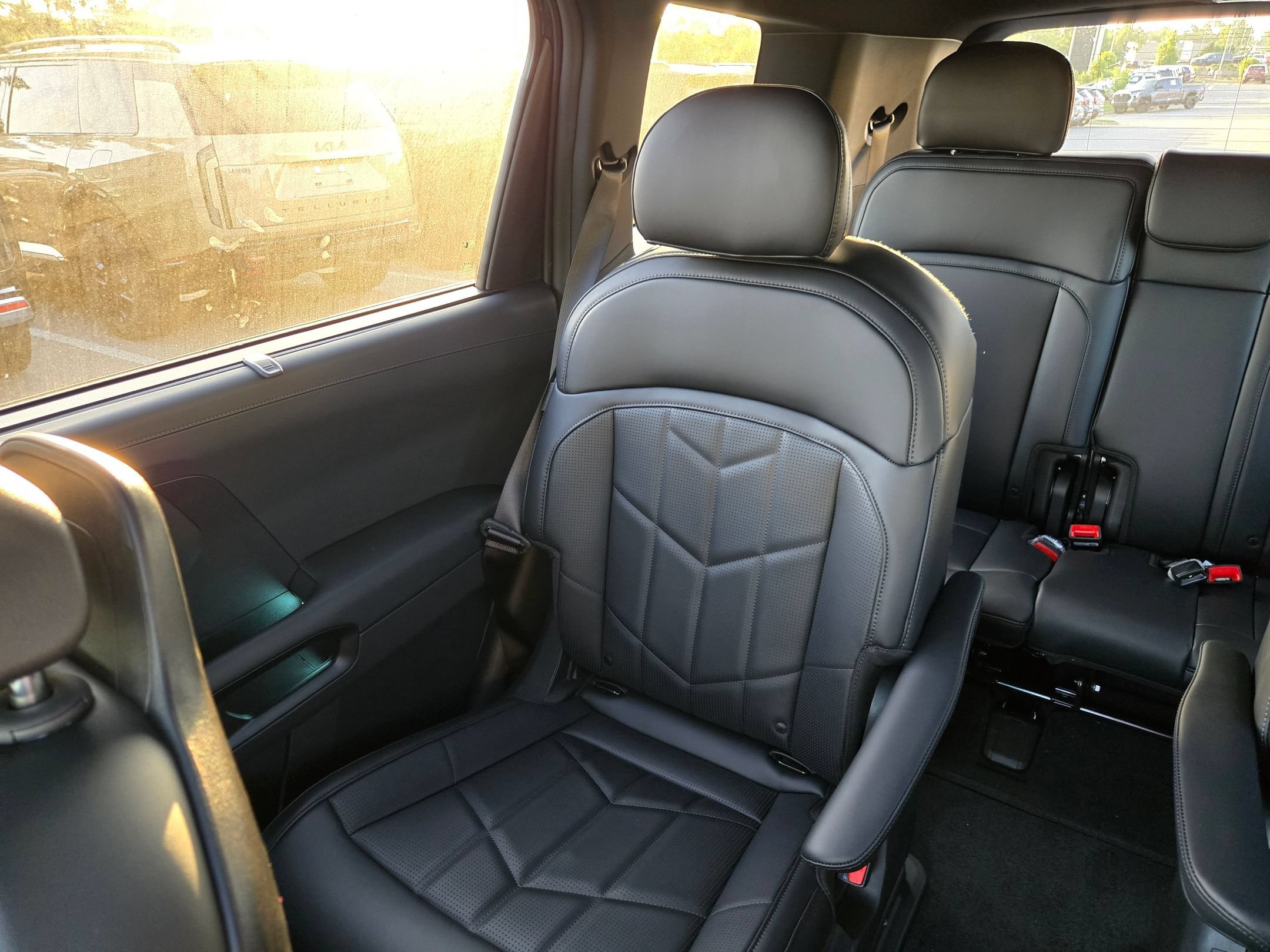 New 2027 Black Jade Green Kia X-Line SX image 14