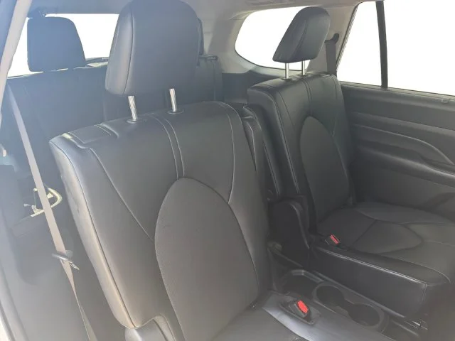 Used 2024 White Toyota XLE image 34
