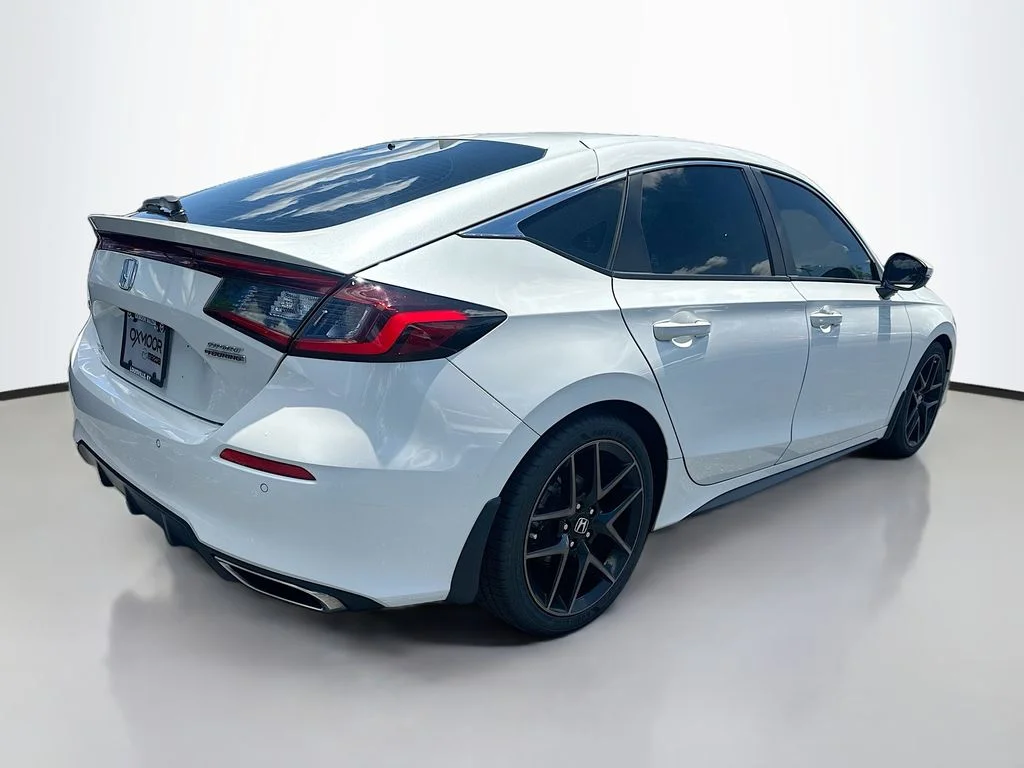 Used 2023 Platinum White Pearl Honda Sport Touring image 7