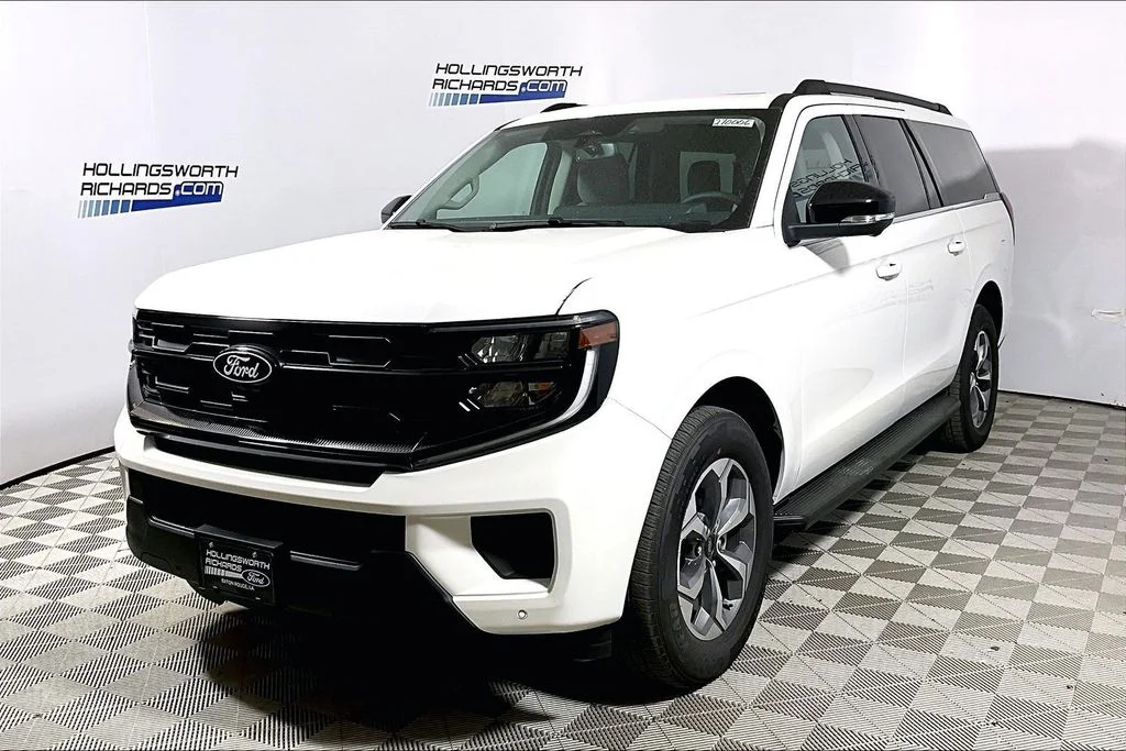 2027 Ford Expedition MAX Active