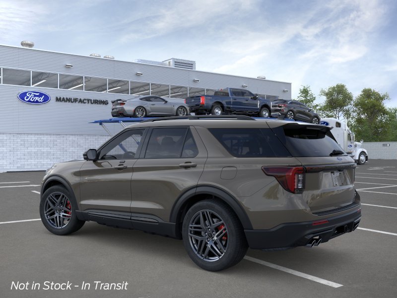 2026 Ford Explorer — photo 5