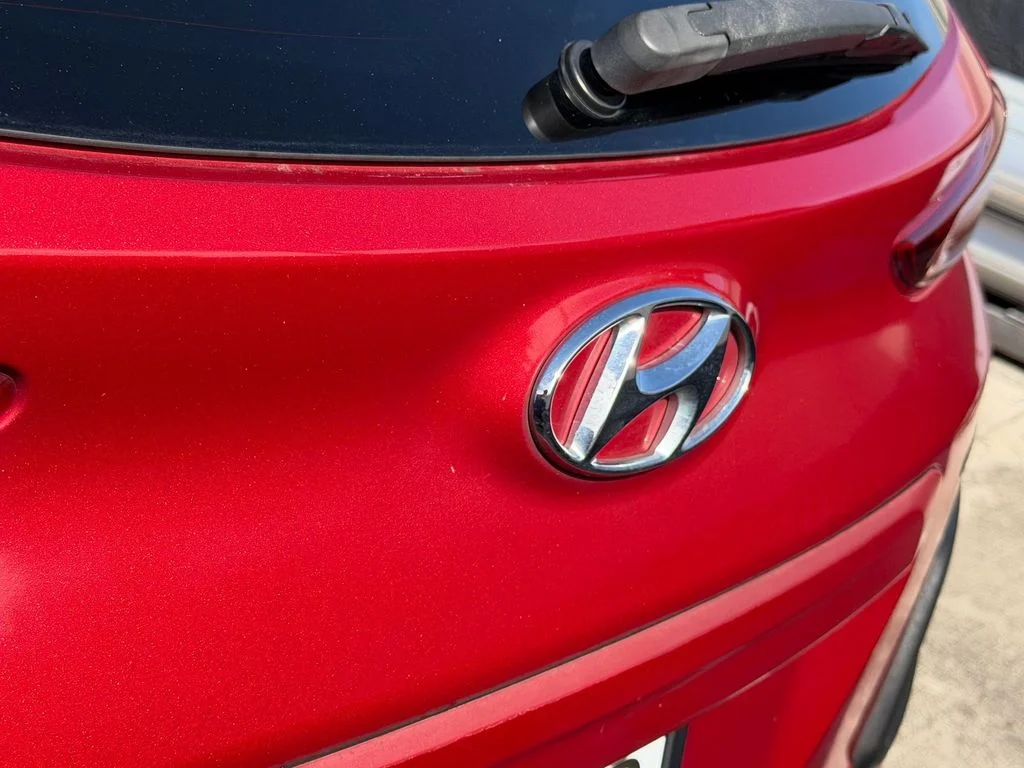 Used 2019 Red Hyundai SEL image 13