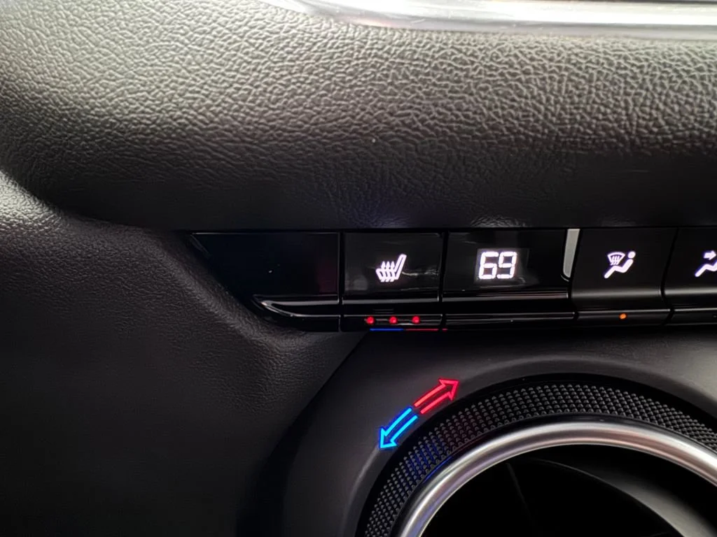 2023 Chevrolet Blazer 2LT - Photo 21