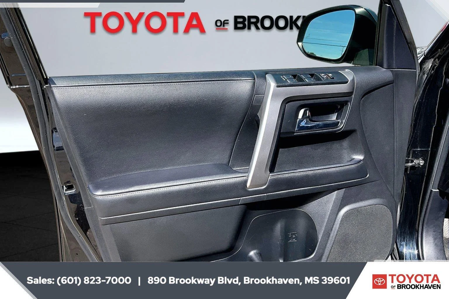 Used 2024 Midnight Black Metallic Toyota SR5 image 17