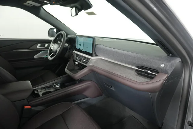 New 2027 Carbonized Gray Metallic Ford Platinum™ image 32