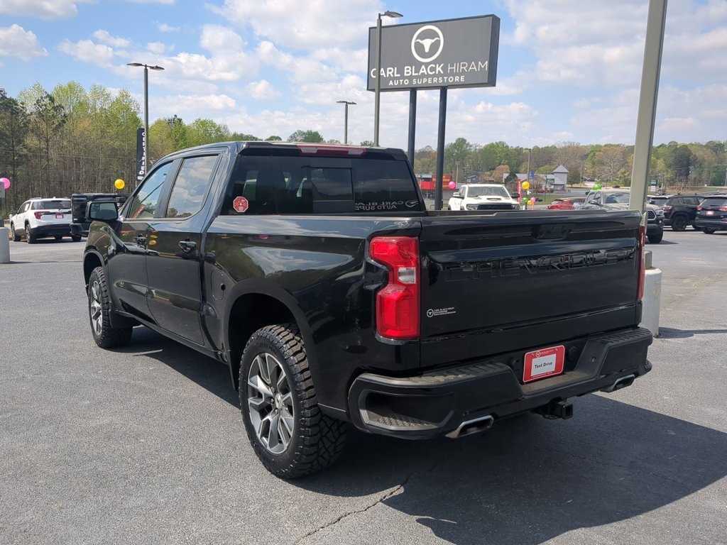 Used 2024 Black Chevrolet RST image 7