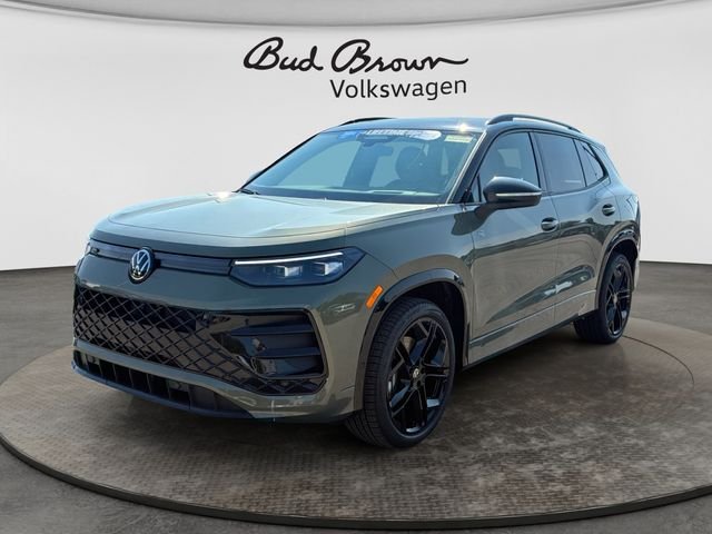 2026 Volkswagen Tiguan SE R-Line Black