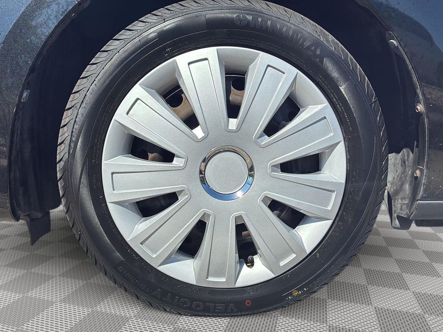 Used 2012 Black Scion Base image 19