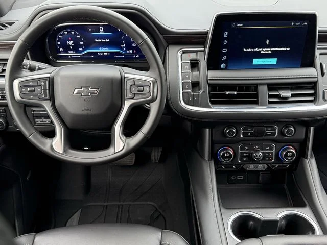 Used 2024 White Chevrolet Z71 image 8