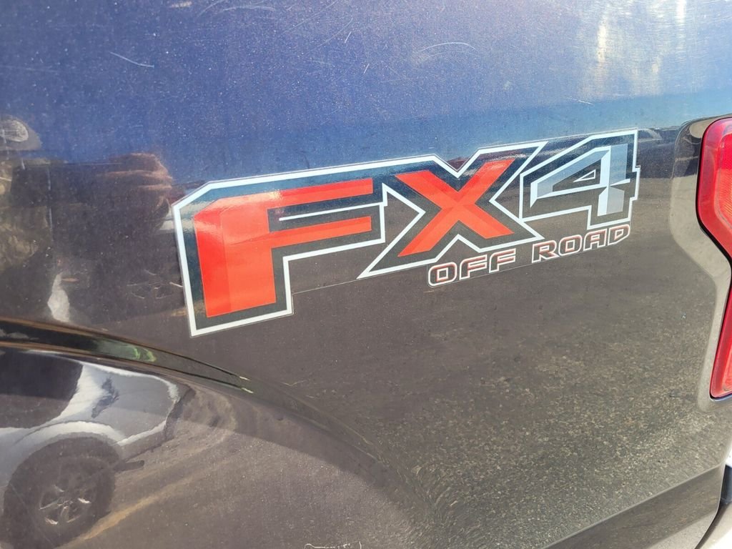 Used 2018 Red Ford XLT image 7