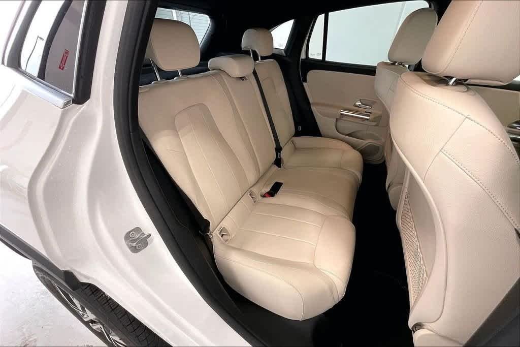 Certified Used 2026 Polar White Mercedes-Benz GLA 250 image 18