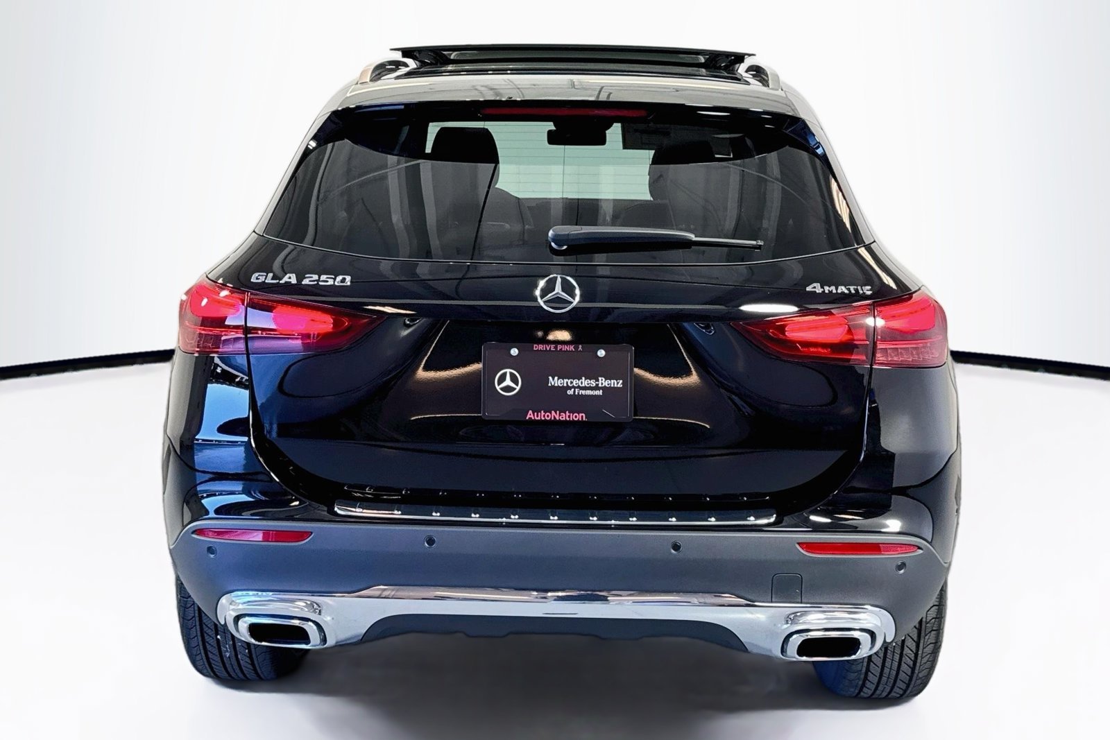New 2026 Night Black Mercedes-Benz GLA 250 image 6