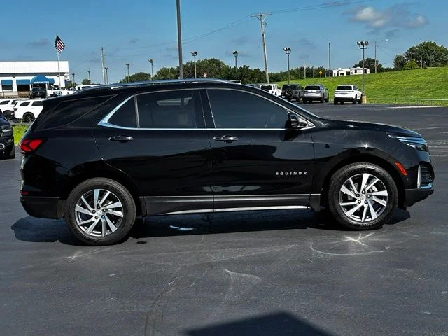 Used 2022 Black Chevrolet Premier image 8