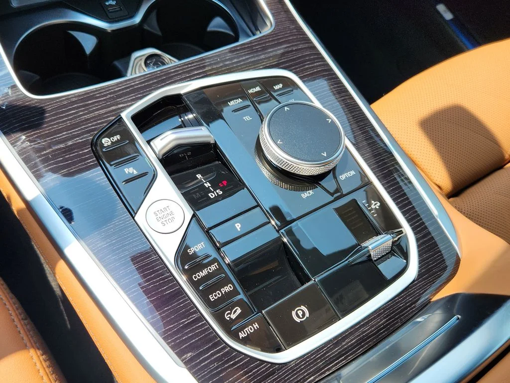 New 2027 Alpine White BMW xDrive40i image 19