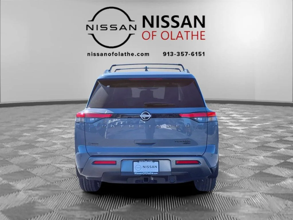 New 2026 Boulder Gray Pearl Nissan Platinum image 31