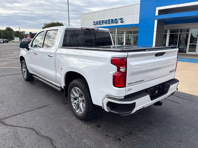 Used 2021 IRIDESCENT PEARL TRICOAT Chevrolet High Country image 5